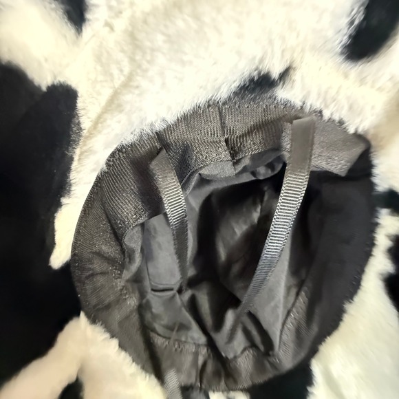 Cow Print Faux Fur Bucket Hat Black White Fuzzy Adjustable Winter Sun Hat - Picture 4 of 4